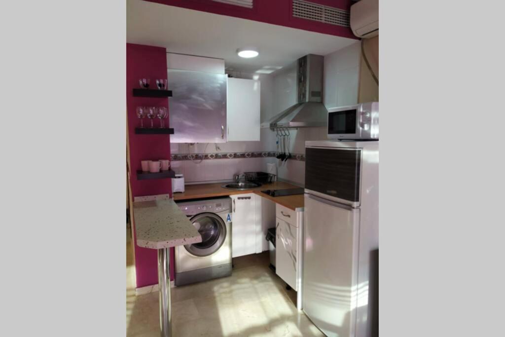 Wonderfull Studio Very Close To The City Center Málaga Exteriör bild